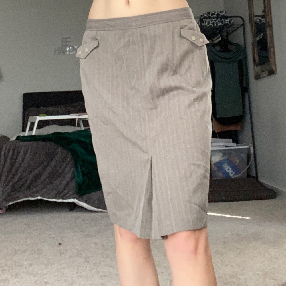 Gray skirt